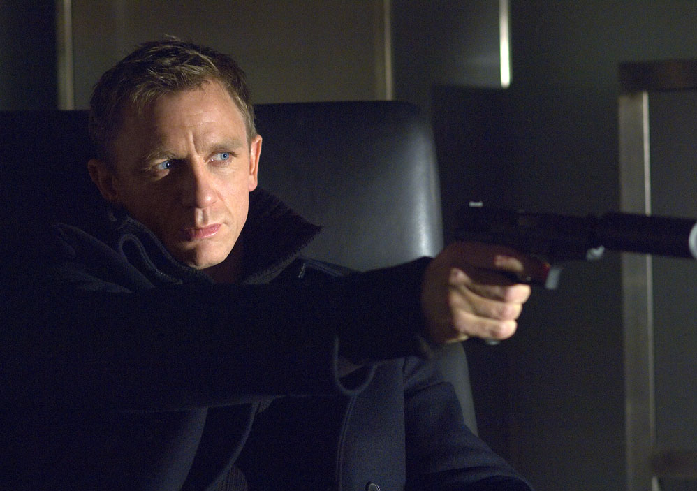 casino-royale-still4a.jpg