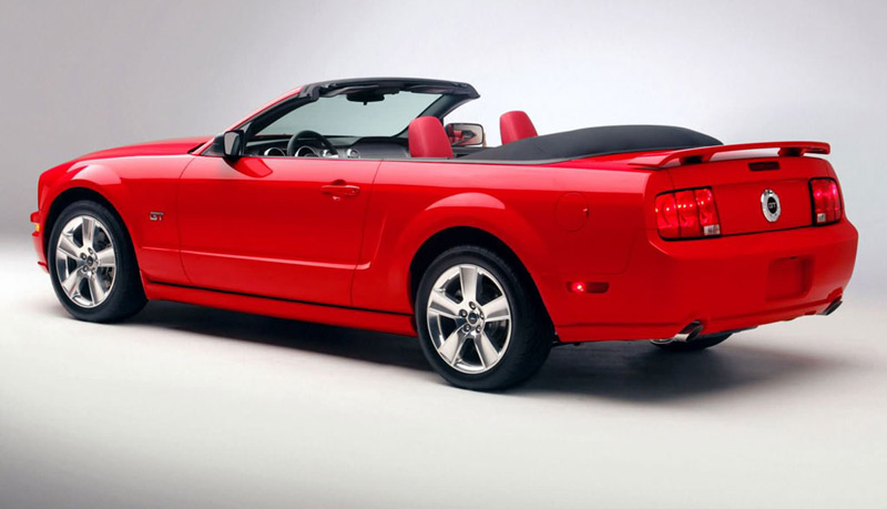 mustangconvertible.jpg