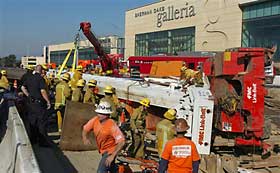 070202crane.jpg