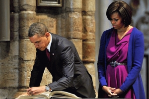 obamasigning.jpg