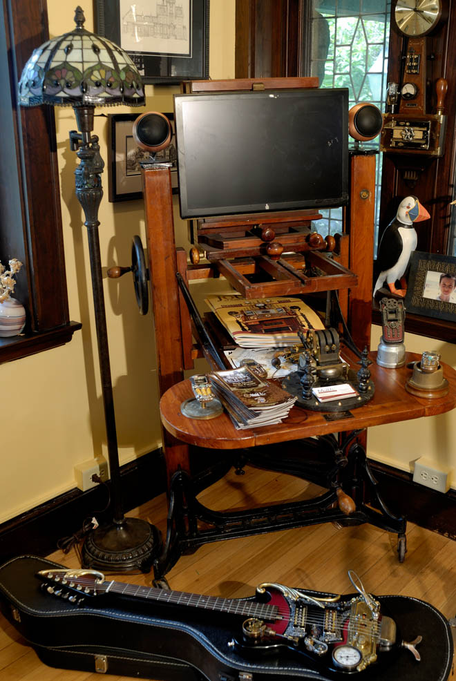 steampunkdesk.jpg